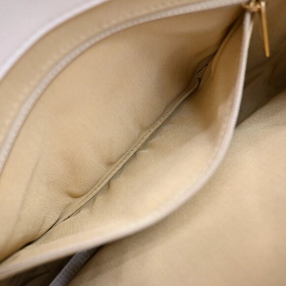 CHANEL CC Logo 2Way Glazed Shoulder Bag Leather White 620RF580 - Picture 13 of 15